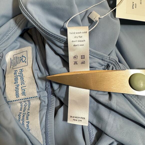 NWT Andie Swim The Skirt Skort Bikini Bottom Pool Blue Large Beach Travel Resort - Picture 6 of 7